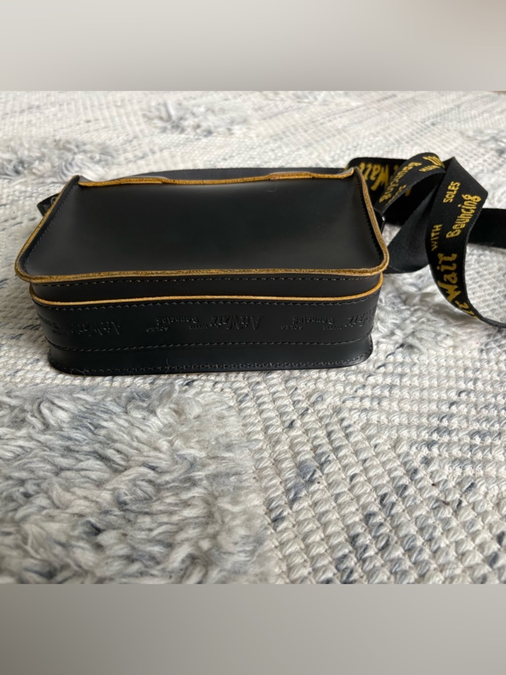 Dr. Martens - Picture 7 of 10